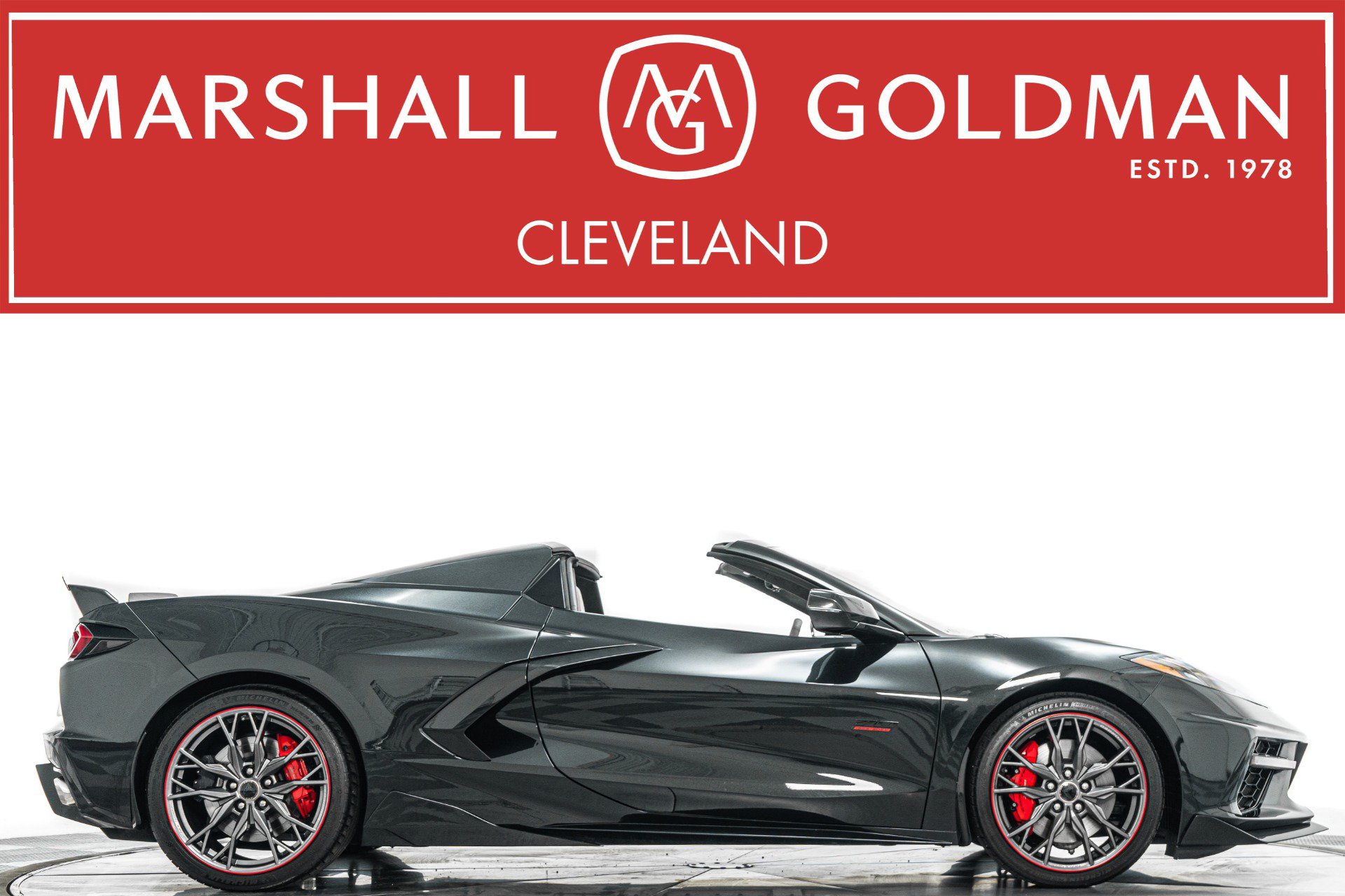 Used 2023 Chevrolet Corvette Stingray Premium Conv w/ Z51 Performance Package RWD image 1