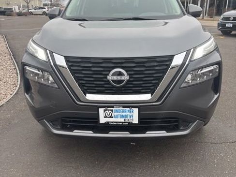 Used 2023 Nissan Rogue SL w/ SL Premium Package image 10