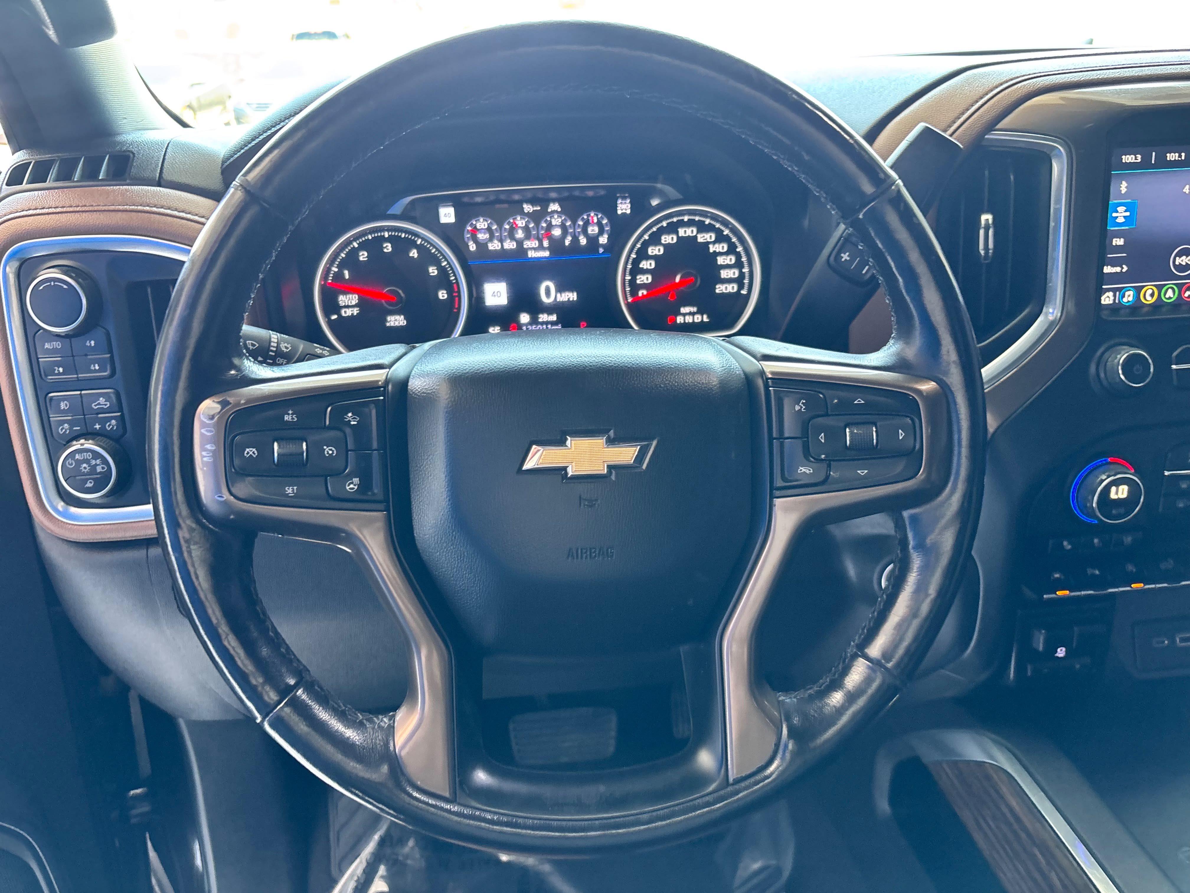 Used 2019 Chevrolet Silverado 1500 High Country w/ High Country Premium Package AWD/4WD image 12