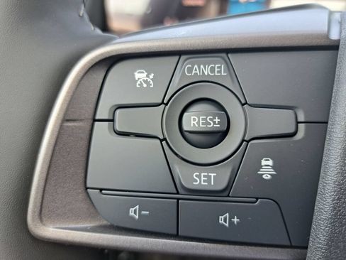 Used 2026 Nissan Sentra SV w/ SV Convenience Package FWD image 14
