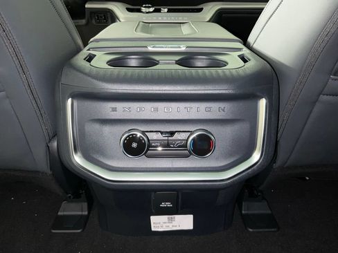 New 2027 Ford Expedition Max Active RWD image 19