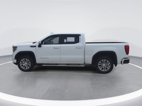 Used 2023 GMC Sierra 1500 Denali AWD/4WD image 6