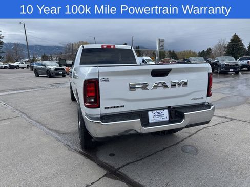 New 2026 RAM 2500 Big Horn AWD/4WD image 5