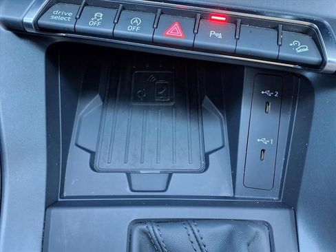 Used 2025 Audi Q3 2.0T Premium w/ Convenience Package image 20