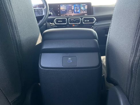 New 2026 Nissan Sentra SV w/ Floor Mat Package FWD image 10