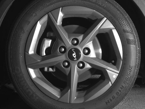 Used 2025 Kia K4 LXS image 12