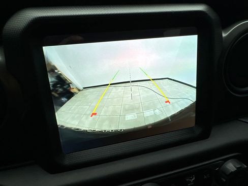 Used 2023 Jeep Wrangler Unlimited image 66