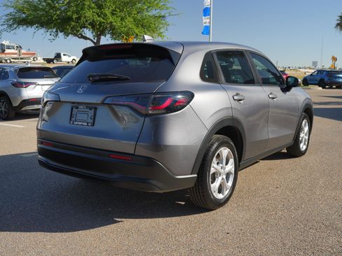 Used 2024 Honda HR-V LX image 5