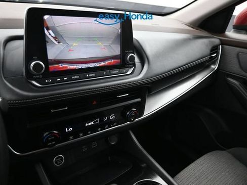 Used 2023 Nissan Rogue SV FWD image 12