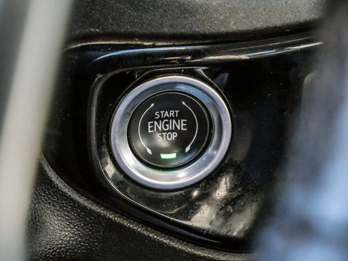 Used 2024 Chevrolet Silverado 2500 LT image 29