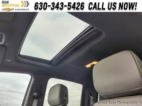 New 2025 Chevrolet Colorado ZR2 w/ Technology Package image 10