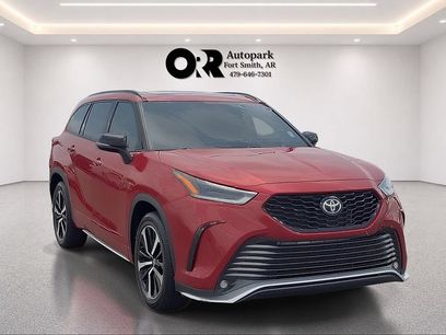 Used 2022 Toyota Highlander XSE
