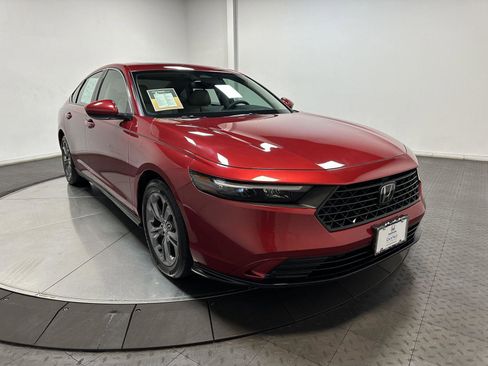 Certified 2023 Honda Accord EX image 2