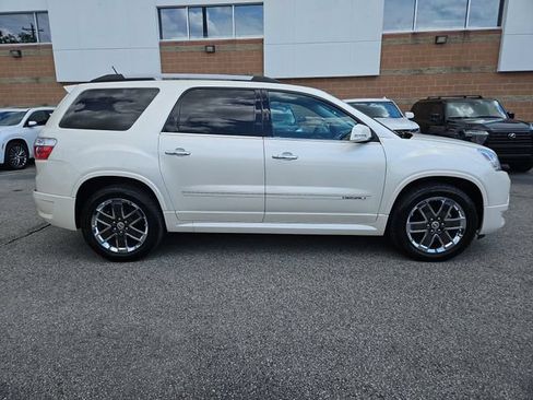 Used 2011 GMC Acadia Denali FWD image 34