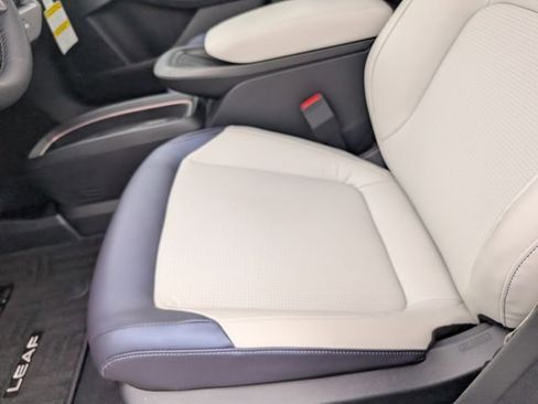 New 2026 Nissan Leaf SV+ w/ Floor Mat Package (SV+) image 23