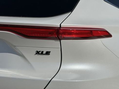 Certified 2024 Toyota Venza Nightshade image 6