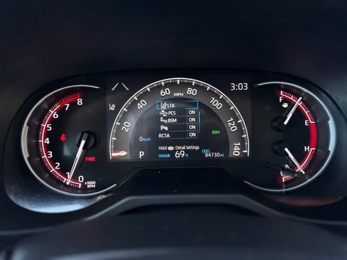 Used 2021 Toyota RAV4 Limited w/ Limited Grade Weather Package AWD/4WD image 17