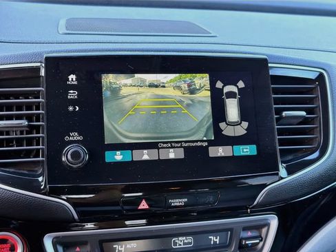 Used 2021 Honda Pilot Elite image 14