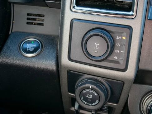 Used 2019 Ford F150 Raptor w/ Equipment Group 802A Luxury image 34