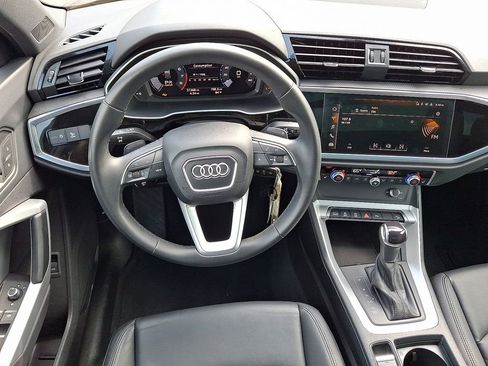 Used 2025 Audi Q3 2.0T Premium AWD/4WD image 13