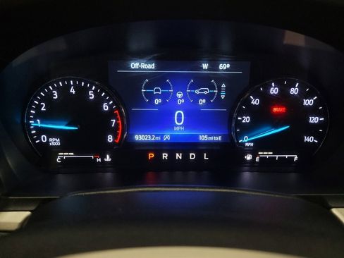 Used 2021 Ford Explorer XLT w/ Equipment Group 202A RWD image 23