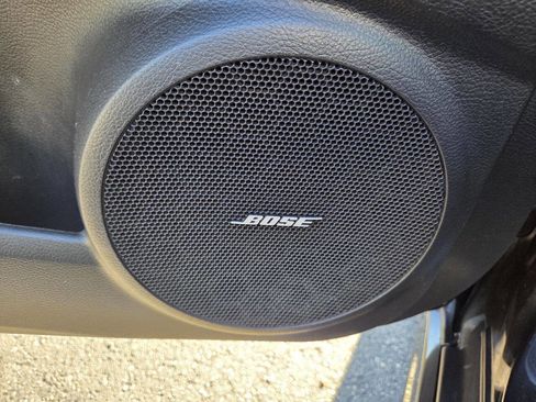 Used 2012 MAZDA MAZDA3 s Grand Touring image 23