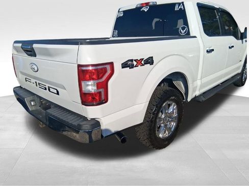 Used 2018 Ford F150 XLT w/ Equipment Group 301A Mid AWD/4WD image 5