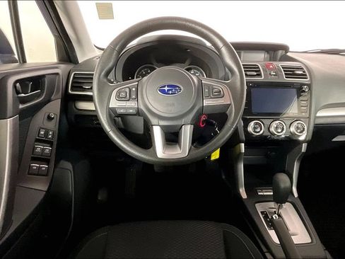 Used 2018 Subaru Forester 2.5i Premium AWD/4WD image 4