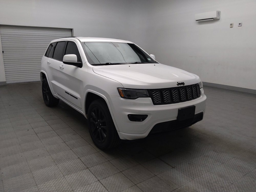 Used 2021 Jeep Grand Cherokee Laredo X AWD/4WD image 13
