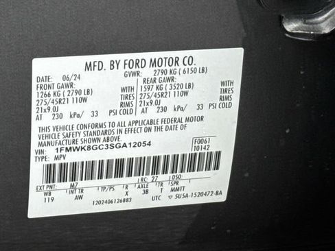 Certified 2025 Ford Explorer ST AWD/4WD image 30
