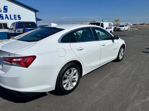 Used 2020 Chevrolet Malibu LT image 3
