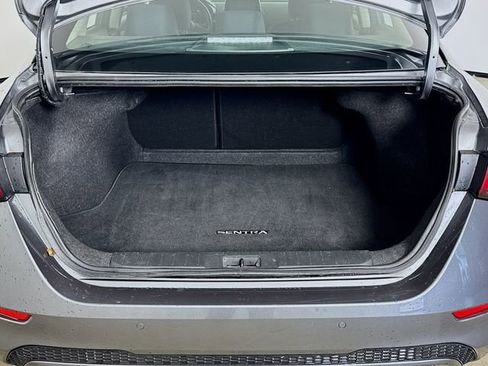 Used 2024 Nissan Sentra SV image 24