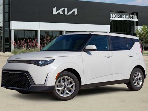 Certified 2024 Kia Soul LX w/ Option Group 015 image 1