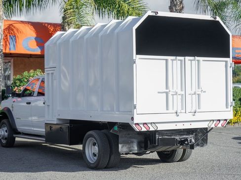 Used 2022 RAM 5500 Tradesman w/ Chrome Appearance Group image 8