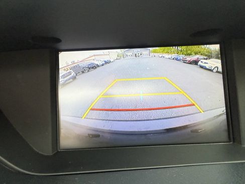 Used 2015 Lexus ES 300h w/ Navigation System Package FWD image 20