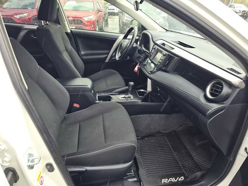 Certified 2017 Toyota RAV4 XLE image 11