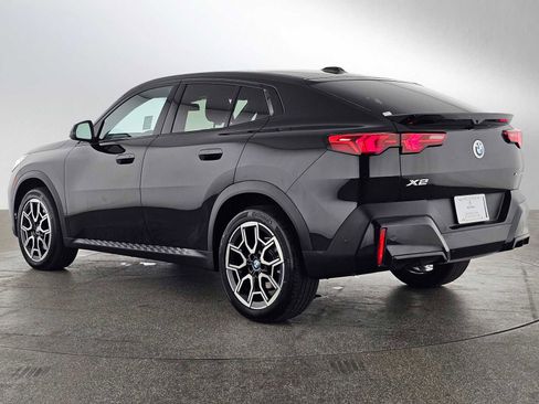 Used 2025 BMW X2 xDrive28i image 5