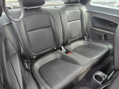 Used 2012 Volkswagen Beetle 2.5 image 13