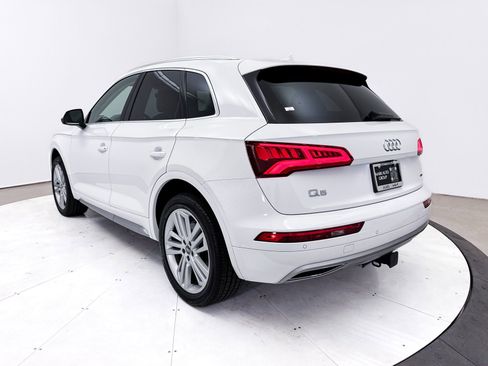 Used 2019 Audi Q5 2.0T Premium Plus w/ Premium Plus Package AWD/4WD image 16