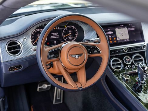 Used 2023 Bentley Continental GT Azure AWD/4WD image 29