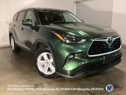 Certified 2023 Toyota Highlander LE