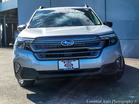Certified 2026 Subaru Forester Premium AWD/4WD image 4