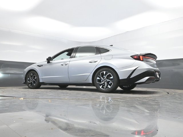 Used 2024 Hyundai Sonata SEL FWD image 48