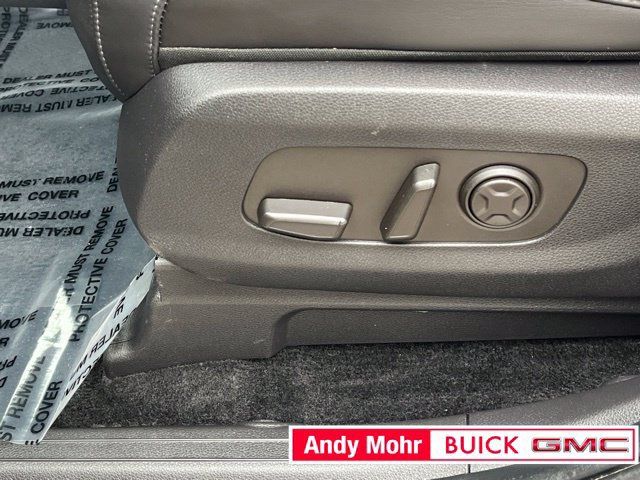 Used 2025 Kia Carnival SX w/ SX Dark Edition Package FWD image 30
