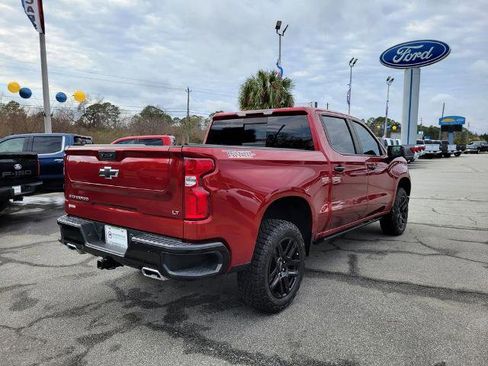 Used 2023 Chevrolet Silverado 1500 LT Trail Boss w/ Convenience Package II image 5