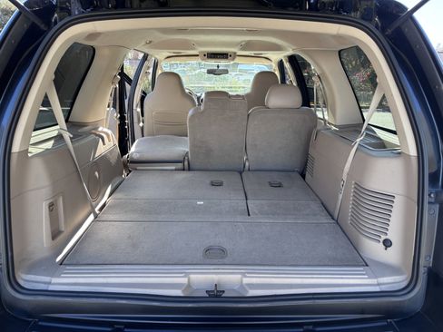 Used 2004 Ford Expedition Eddie Bauer image 19