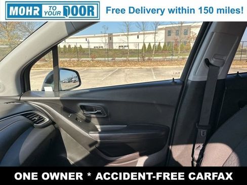Used 2020 Chevrolet Trax LS w/ Tint and Cruise Package image 28