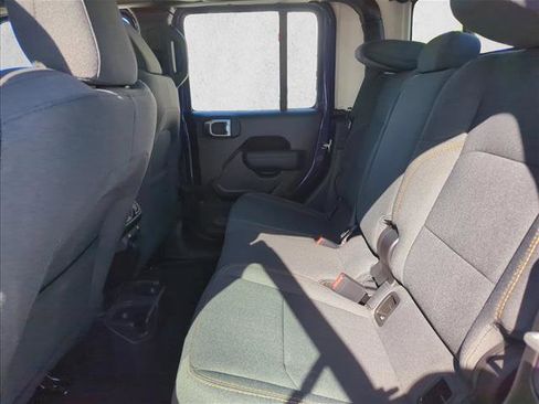 New 2026 Jeep Gladiator Sport AWD/4WD image 16