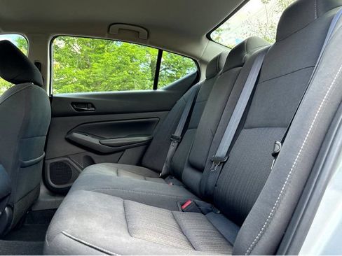 Certified 2025 Nissan Altima 2.5 SV FWD image 18