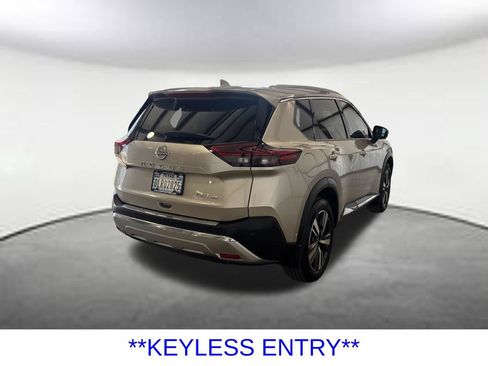 Used 2023 Nissan Rogue Platinum FWD image 5